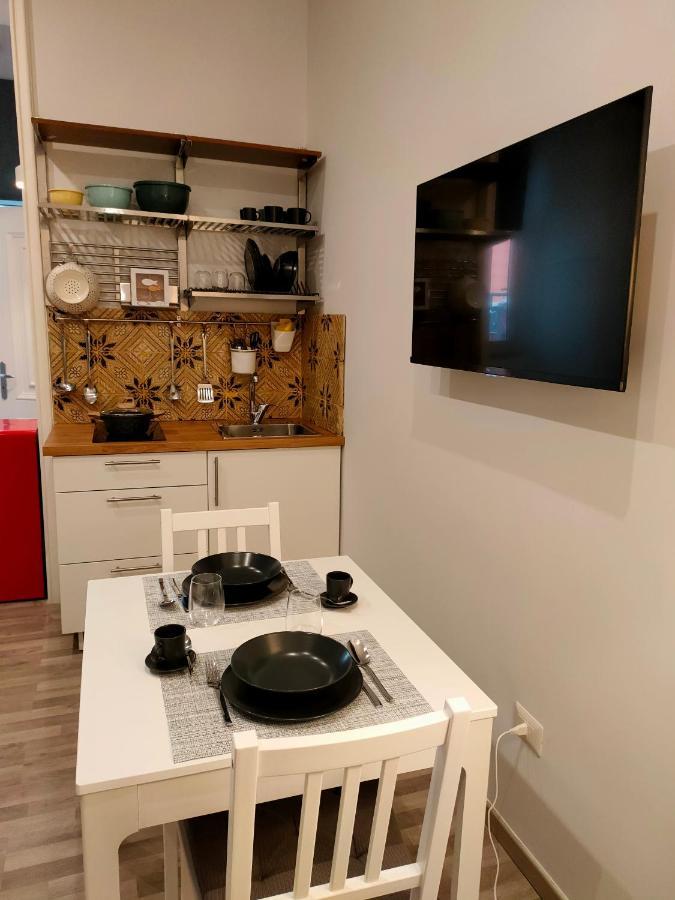 Pithecusa Home نابولي المظهر الخارجي الصورة