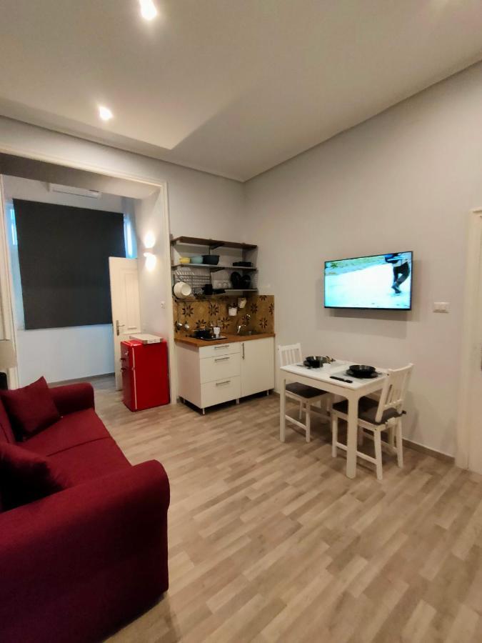 Pithecusa Home نابولي المظهر الخارجي الصورة