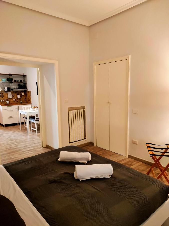 Pithecusa Home نابولي المظهر الخارجي الصورة