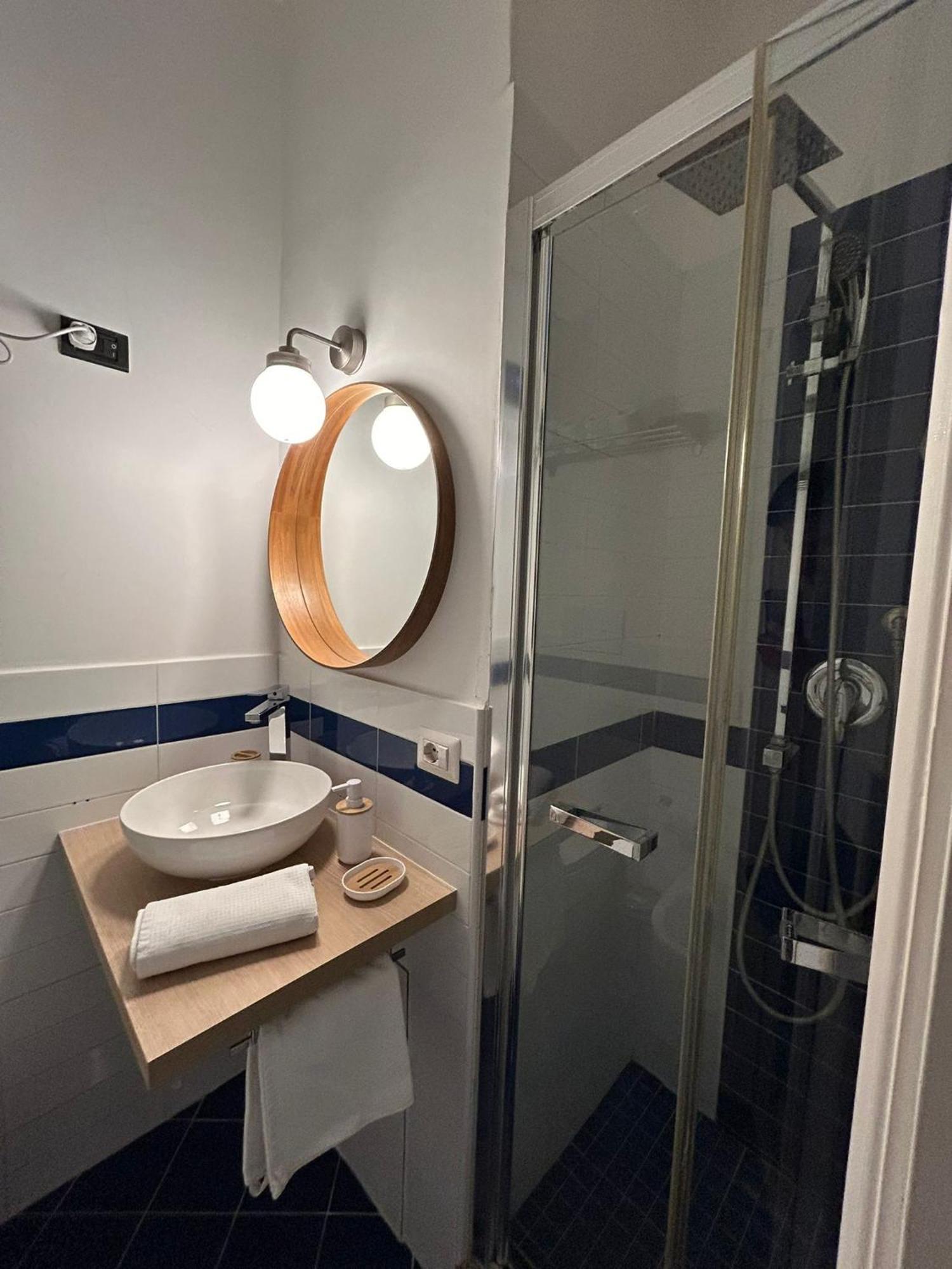 Pithecusa Home نابولي المظهر الخارجي الصورة